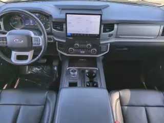 Ford Expedition 2024 4x2 XLT 4p SUV