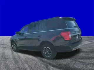 Ford Expedition 2024 4x2 XLT 4p SUV