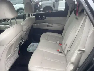 Kia Sorento 2023 S 4dr SUV