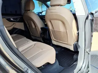 Audi Q8 2021 AWD quattro Premium Plus 55 TFSI 4p SUV