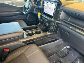 Ford F-150 2025 4x4 STX 4p SuperCrew 5.5 ft. SB
