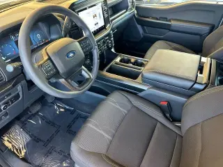 Ford F-150 2025 4x4 STX 4p SuperCrew 5.5 ft. SB
