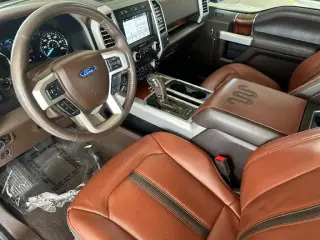Ford F-150 2018 4x4 King Ranch 4dr SuperCrew 5.5 ft. SB