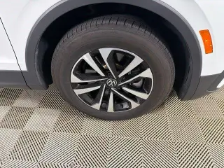Volkswagen Tiguan 2024 S 4 SUV