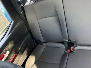 Toyota Tacoma 2025 4x2 TRD Deportivo 4 puertas Cabina Doble 5.0 ft SB