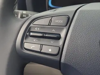 Hyundai VENUE 2025 Limited crossover de 4 puertas