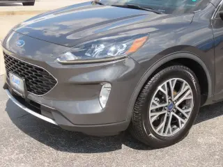 Ford Escape 2020 SEL 4dr SUV