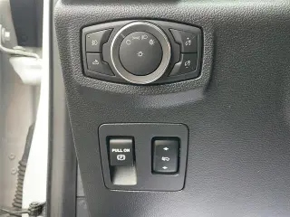 Ford F-150 2020 4x4 XLT 4 puertas SuperCab 6,5 pies cabina sencilla