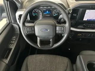 Ford F-150 2022 4x4 XL 4dr SuperCrew 5.5 ft. SB