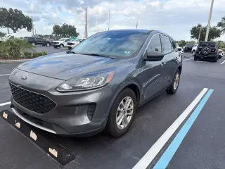 Ford Escape 2022 SE 4dr SUV