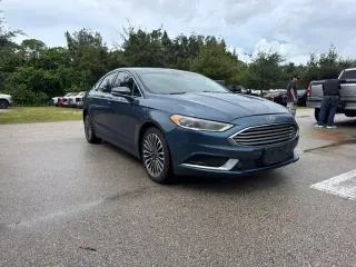 Ford Fusion 2018 AWD SE 4p Sedan