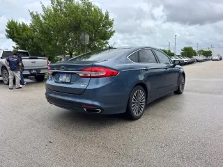 Ford Fusion 2018 AWD SE 4p Sedan