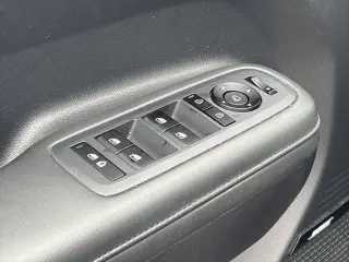 Hyundai SANTA FE 2025 Escritura 4p SUV