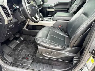 Ford F-150 2018 4x4 Lariat 4dr SuperCrew 5.5 ft. SB