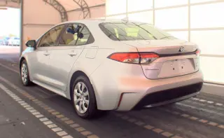 Toyota Corolla Hybrid 2025 LE 4dr Sedan