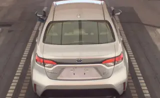 Toyota Corolla Hybrid 2025 LE 4dr Sedan