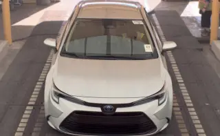 Toyota Corolla Hybrid 2025 LE 4dr Sedan