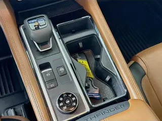 Nissan Pathfinder 2023 AWD Platinum 4p SUV