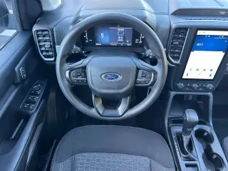 Ford Ranger 2024 4x2 XL 4dr SuperCrew 5.0 ft. SB