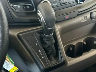 Ford Transit 2025 250 3dr SWB Techo Bajo Furgoneta de Carga