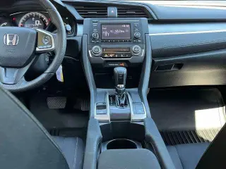 Honda Civic 2016 LX 4p Sedan CVT