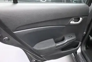 Honda Civic 2013 LX 4dr Sedan 5A