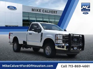 Ford F-250 Super Duty 2023 4x4 XL 2dr Regular Cab 8 ft. LB Pickup