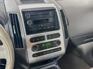 Ford Edge 2010 SEL 4dr Crossover