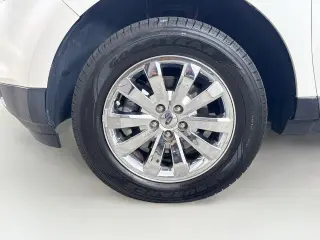 Ford Edge 2010 SEL 4dr Crossover