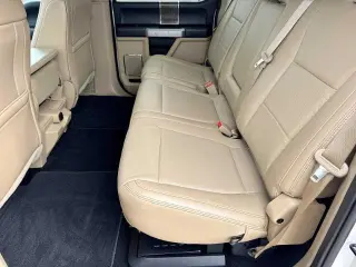 Ford F-250 Super Duty 2019 4x4 Lariat 4dr Crew Cab 8 ft. LB Pickup