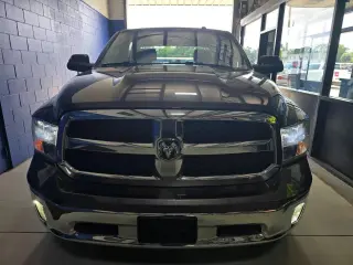 Ram 1500 Clásico 2023 4x4 Tradesman 4p Equipo de Camión de Cabina Completa 5.5 ft. SB