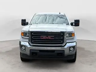 GMC Sierra 2500HD 2017 4x4 SLE 4dr Crew Cab LB