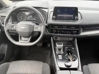 Nissan Rogue 2025 AWD SV 4pt Cruzador