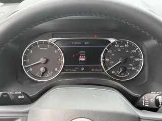 Nissan Rogue 2025 AWD SV 4pt Cruzador