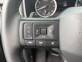 Nissan Rogue 2025 AWD SV 4pt Cruzador