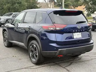 Nissan Rogue 2025 AWD SV 4pt Cruzador