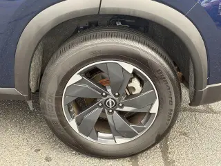 Nissan Rogue 2025 AWD SV 4pt Cruzador