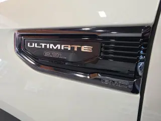 GMC Sierra 1500 2023 4x4 Denali Ultimate Cabina de 4 puertas 5.8 ft. SB