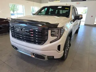 GMC Sierra 1500 2023 4x4 Denali Ultimate Cabina de 4 puertas 5.8 ft. SB