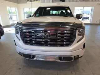 GMC Sierra 1500 2023 4x4 Denali Ultimate Cabina de 4 puertas 5.8 ft. SB