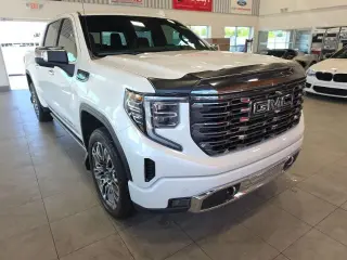 GMC Sierra 1500 2023 4x4 Denali Ultimate Cabina de 4 puertas 5.8 ft. SB