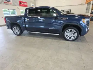 GMC Sierra 1500 2021 4x4 Denali 4dr Crew Cab 6.6 ft. SB