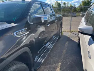 GMC Sierra 1500 2019 4x4 SLT 4dr Cabin de tripulación 5.8 ft. SB
