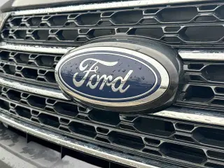 Ford Explorer 2023 AWD XLT 4p SUV
