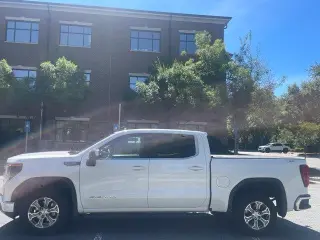 GMC Sierra 1500 2024 4x4 SLE 4p Crew Cab 5.8 ft. CB