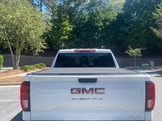 GMC Sierra 1500 2024 4x4 SLE 4p Crew Cab 5.8 ft. CB