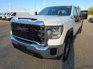 GMC Sierra 2500HD 2021 4x4 Base 4dr Cabina de Tripulacion Crew SB