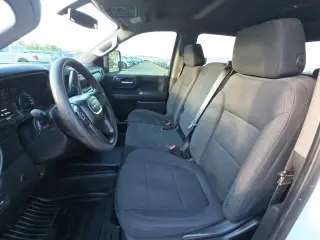 GMC Sierra 2500HD 2021 4x4 Base 4dr Cabina de Tripulacion Crew SB