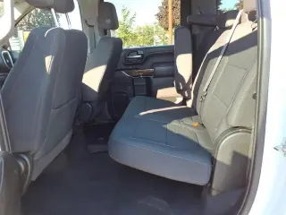 GMC Sierra 3500HD 2022 4x4 SLE 4dr Crew Cab SB SRW