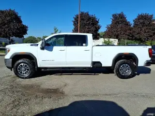 GMC Sierra 3500HD 2022 4x4 SLE 4dr Crew Cab SB SRW